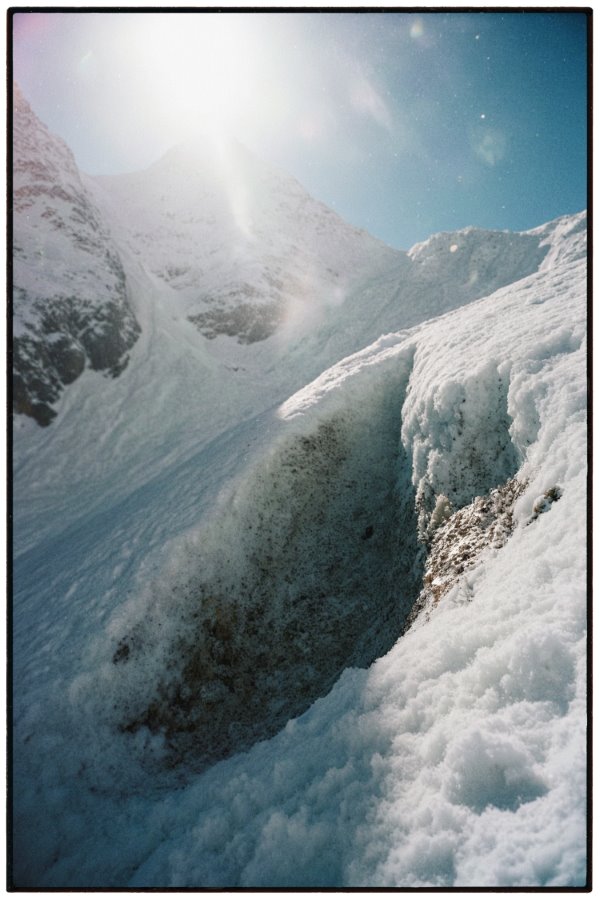 7c12931d-4c25-456d-93b9-e2b2b6b0c1c3 copy (900)